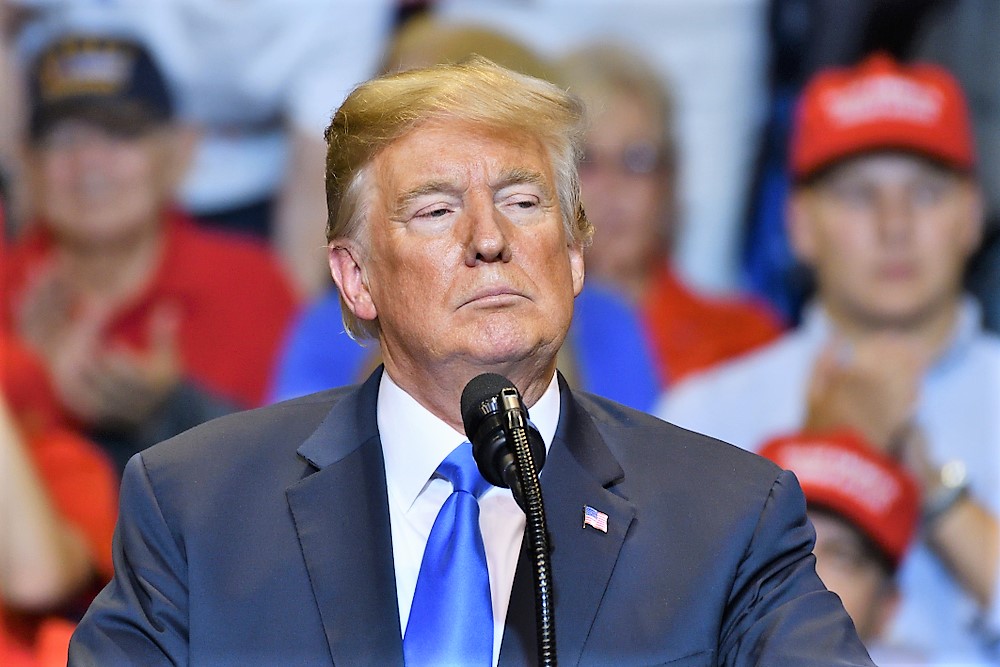 Peinlich! Donald Trump soll China-Spionage-Ballons für UFOs gehalten haben! USA seit Jahren ausspioniert