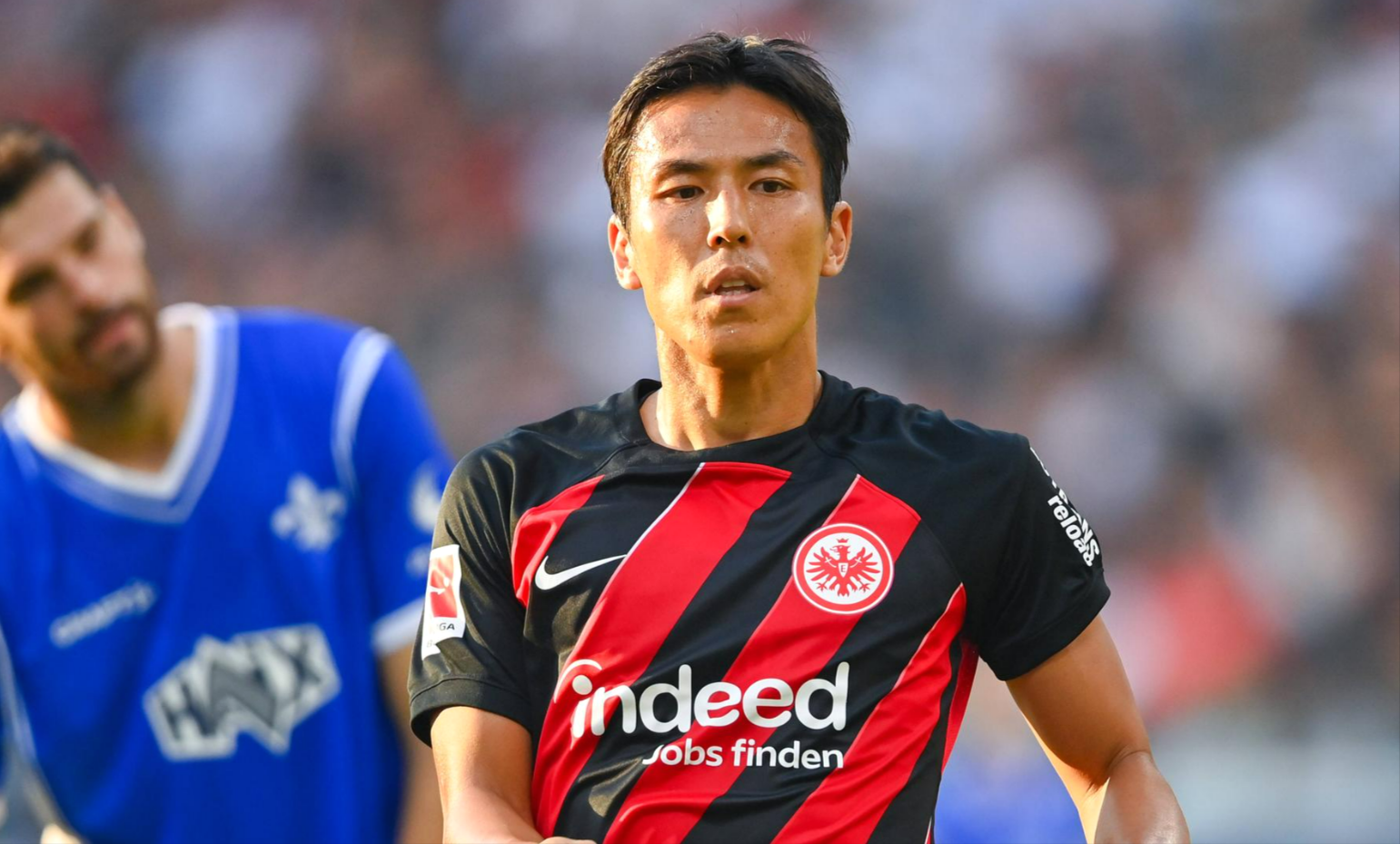 Trauer nach Eintracht Frankfurts Auswärtsspiel - 4 Fans sterben bei Autounfall auf dem Rückweg!