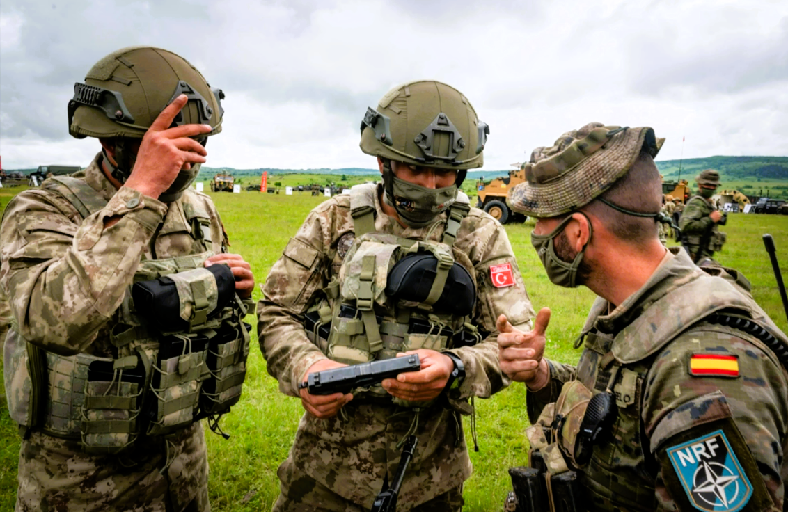 Eilmeldung! NATO-Truppen in die Ukraine? "Russland darf nicht gewinnen" - Macron denkt das undenkbare!