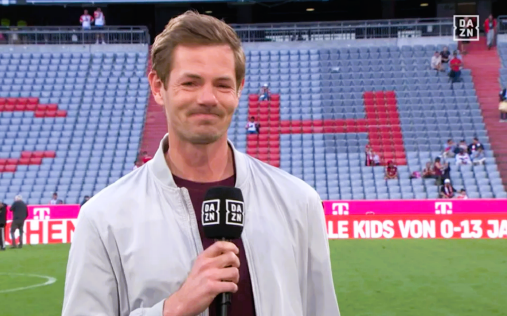 Moderator Alex Schlüter bricht in Live-Schalte in Tränen aus! Darum flossen bei ihm die Tränen