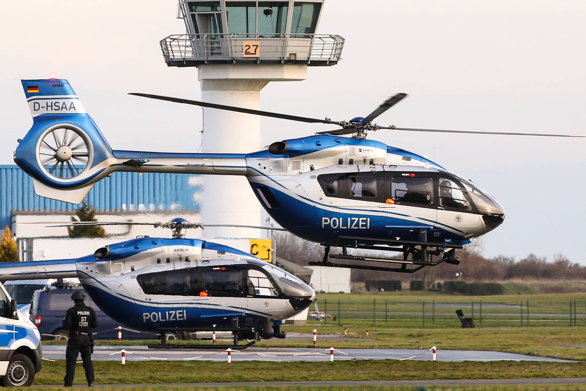Schüsse in München! Täter auf der Flucht, Hubschrauber im Einsatz!