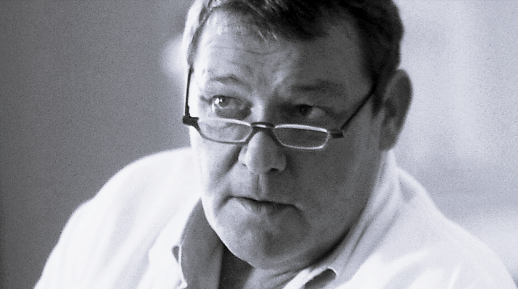 "Landarzt"-Star im Koma! Drama um deutschen Schauspieler - Er lag 6 Wochen im Koma, warum?!