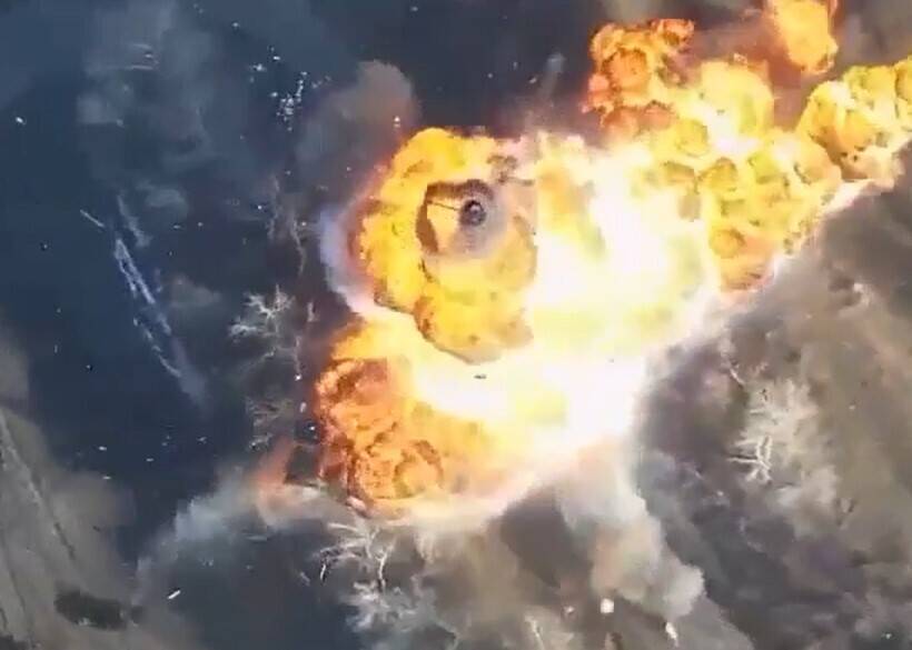 EILMELDUNG - Mysteriöser Angriff auf den Iran! Mehrere Explosionen - Waffenlager & Militäreinrichtungen mit Drohnen angegriffen!