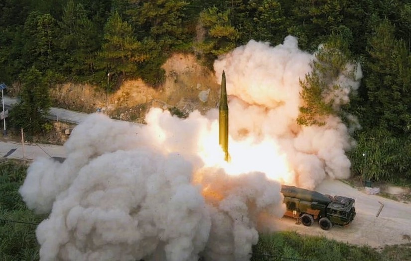 Atomwaffen für die Ukraine? "Nur die NATO oder Atomwaffen können die Ukraine vor Russland retten"