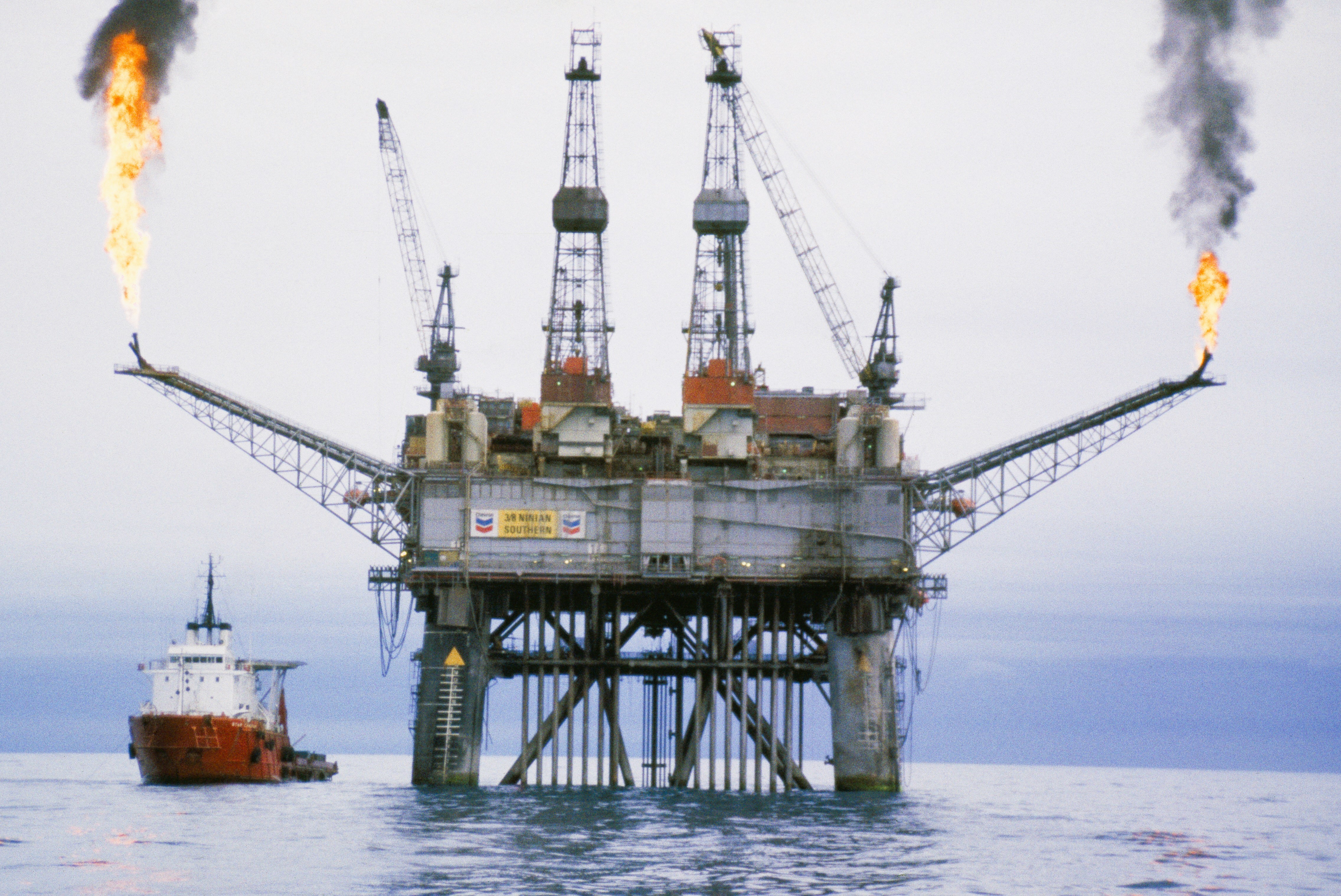 Alarm in der Ostsee - Russische Geisterschiffe spionieren Pipelines und Windparks aus - Sabotage geplant?