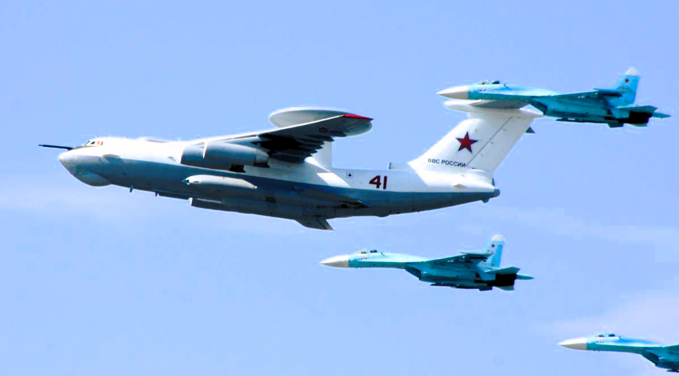 Putin verliert 300 Millionen Flugzeug! Mega-Schlag der Ukraine - Kiew schießt russisches Radarflugzeug ab