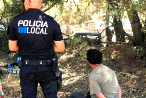 Mallorca - 4 Deutsche Touristen prügeln Taxifahrer ins Krankenhaus - Waren die Täter Polizisten?!